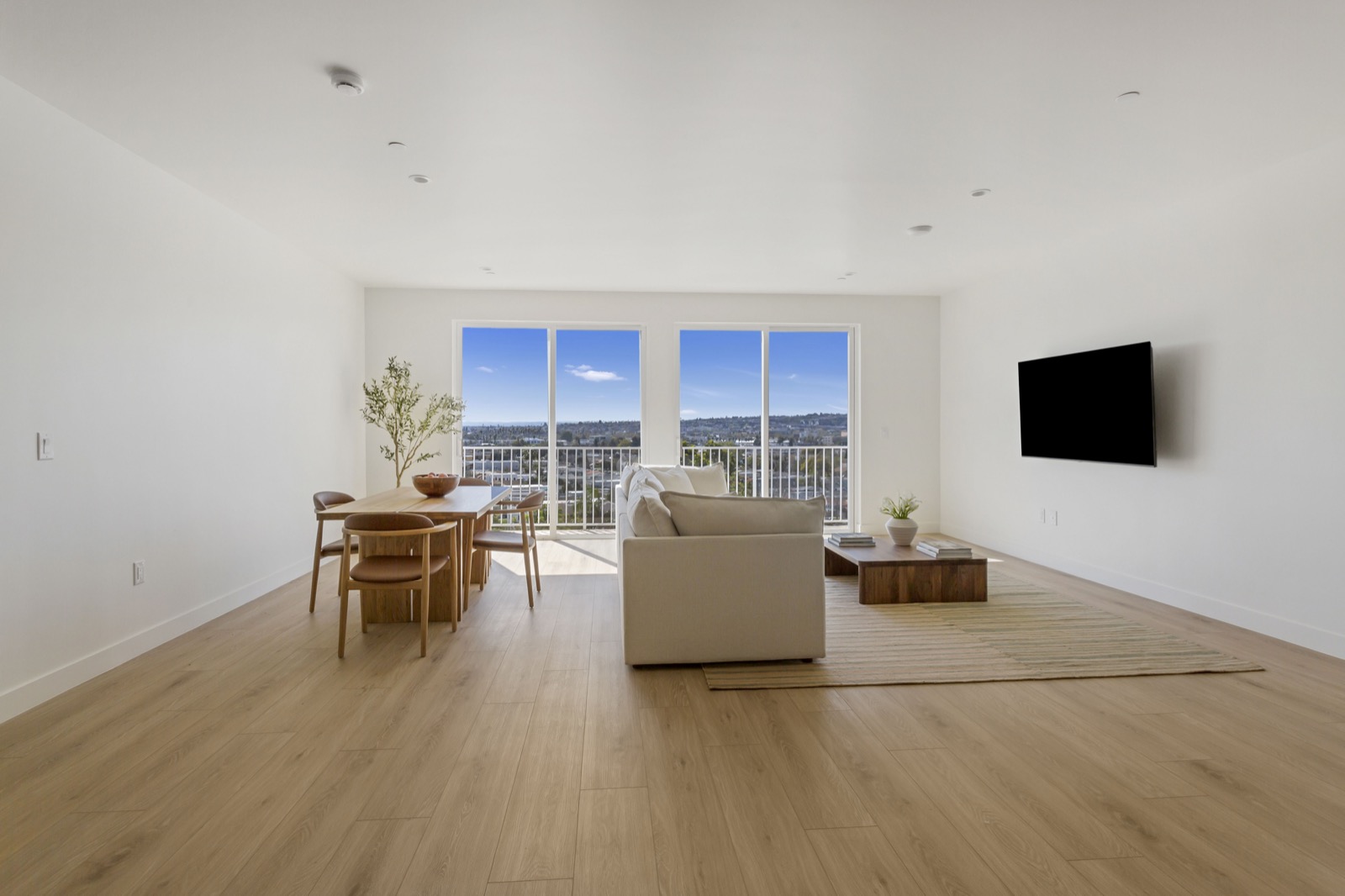 Residences at 27th Street West Adams