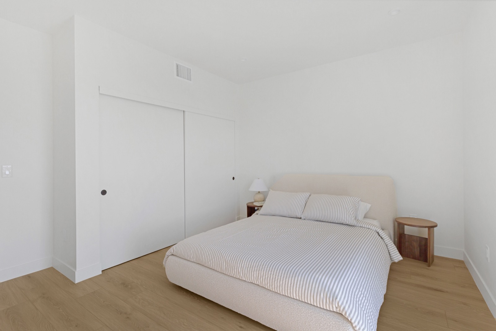 Residences at 27th Street West Adams